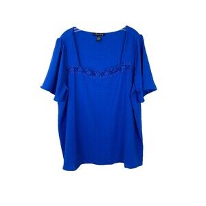 A Love Story Woman's Short Sleeve Top Size 1X Blue Crochet Trim